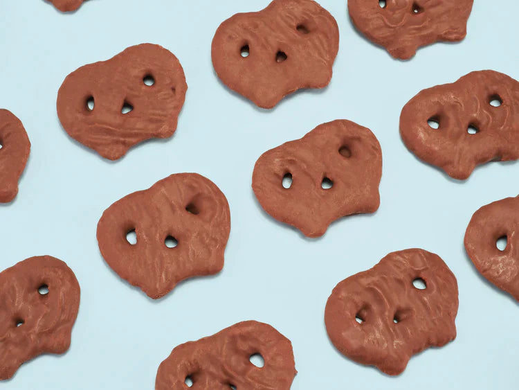 Olly's Milk Chocolate Coated Pretzel Thins 90g - Case of 10 [Best Before: 29/04/2025]